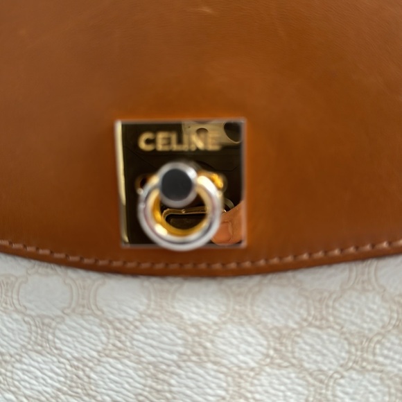 CELINE CROSSBODY LEATHER TWO TONE COGNAC & CREAM COLOR. - Picture 5 of 16